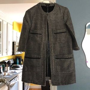 Light weight jacket